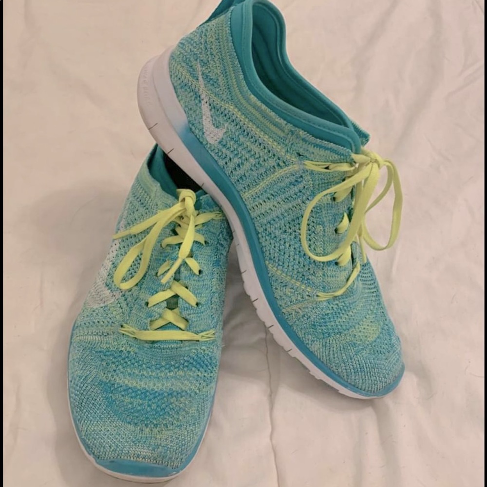 Teal Nike Shoes
